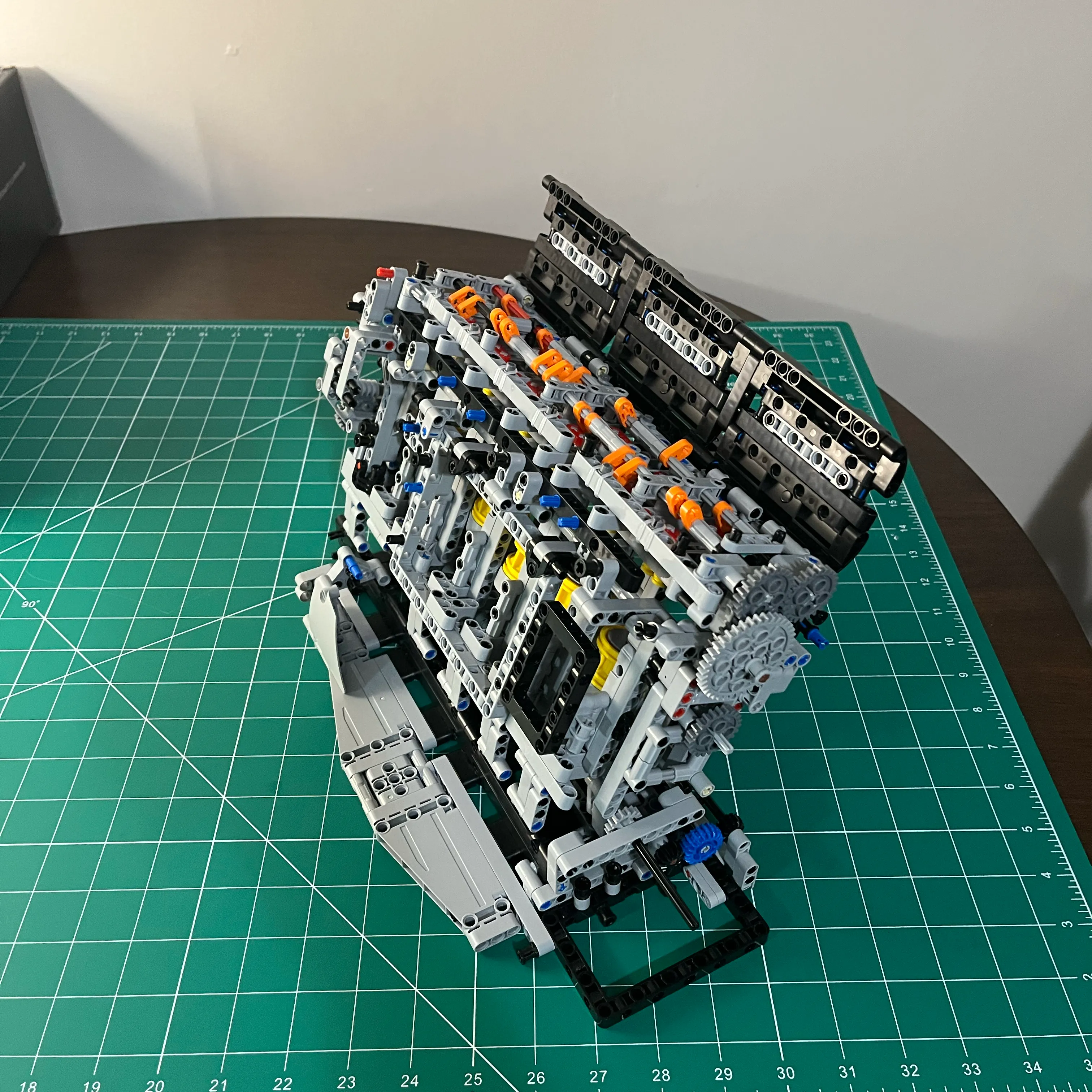 Nifeilz L6 Model Engine