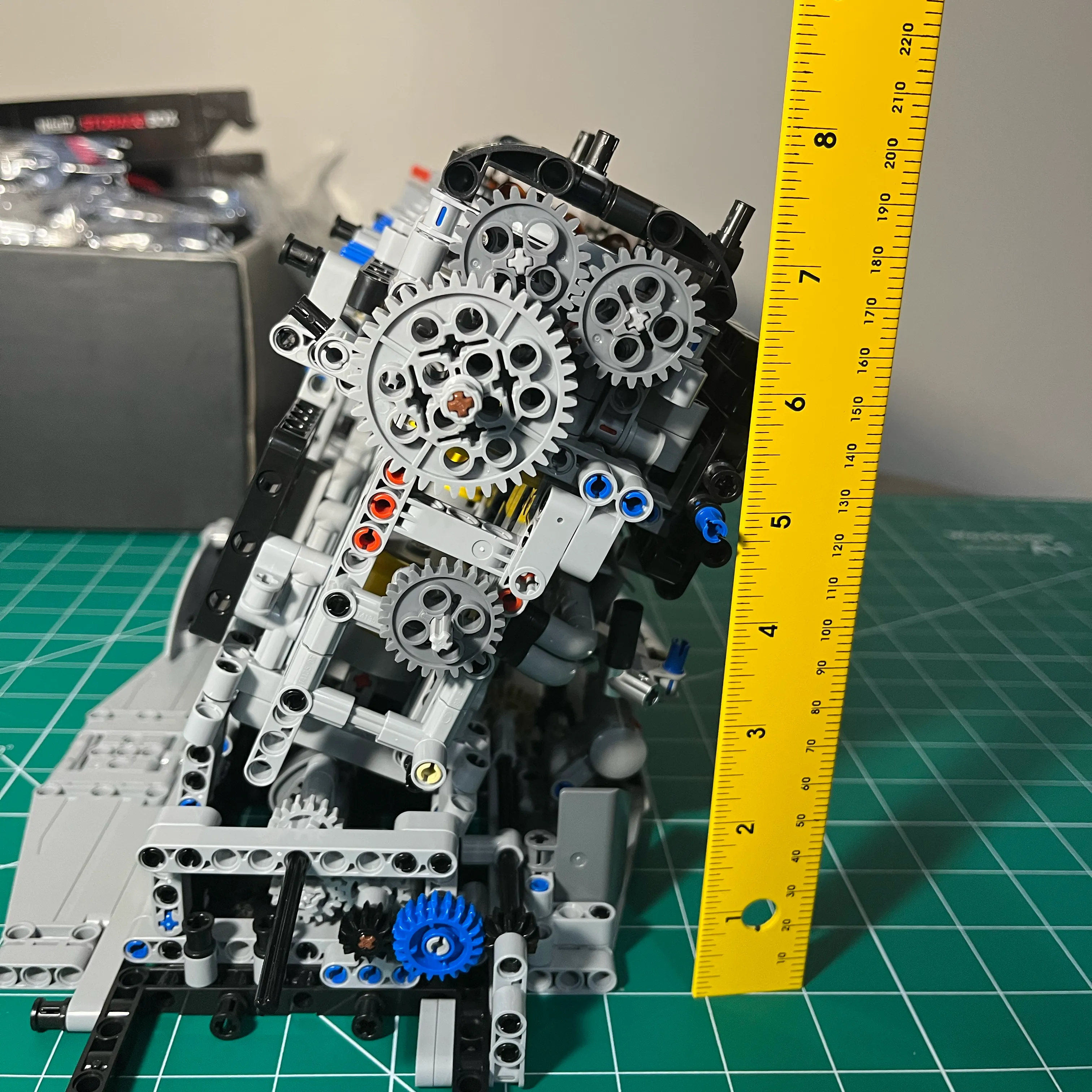 Nifeilz L6 Model Engine