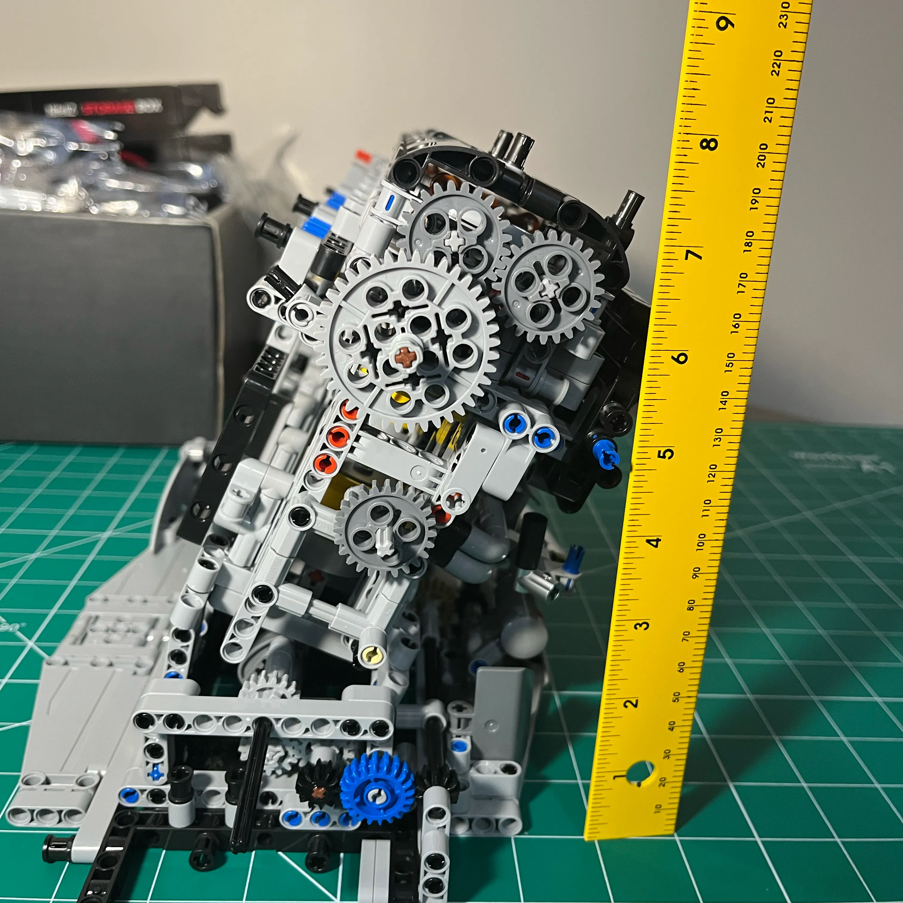 Nifeilz L6 Model Engine