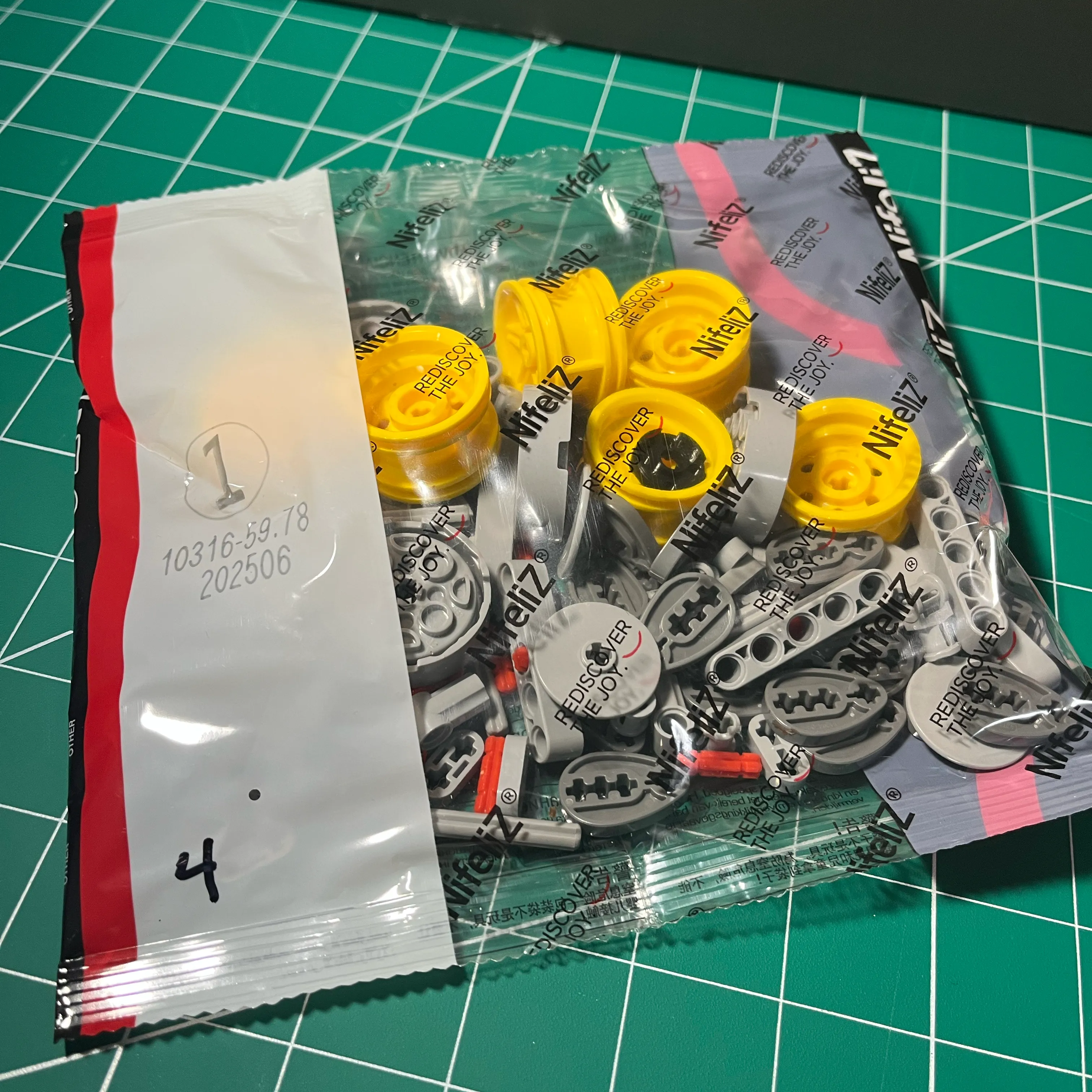 Nifeilz L6 Model Engine