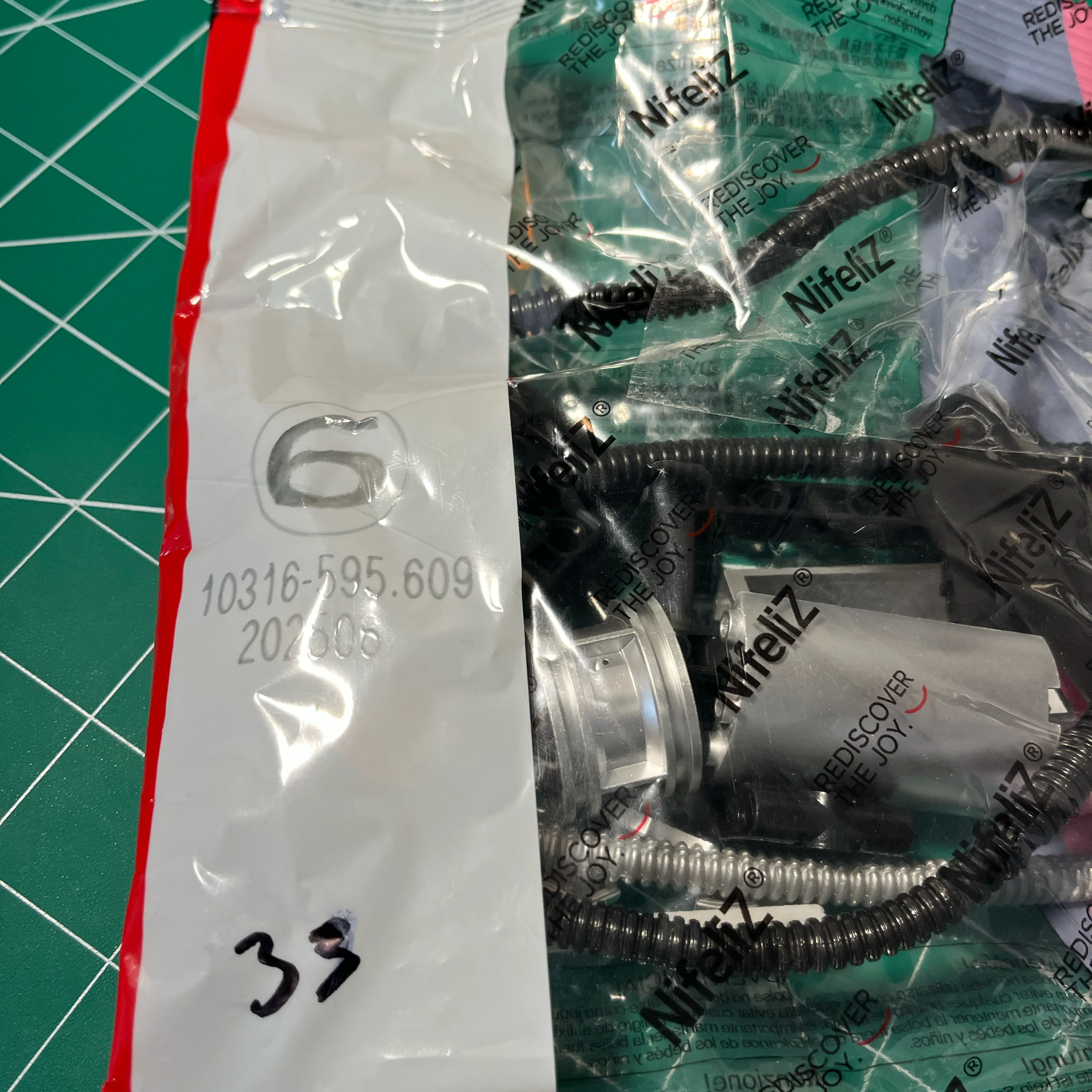 Nifeilz L6 Model Engine