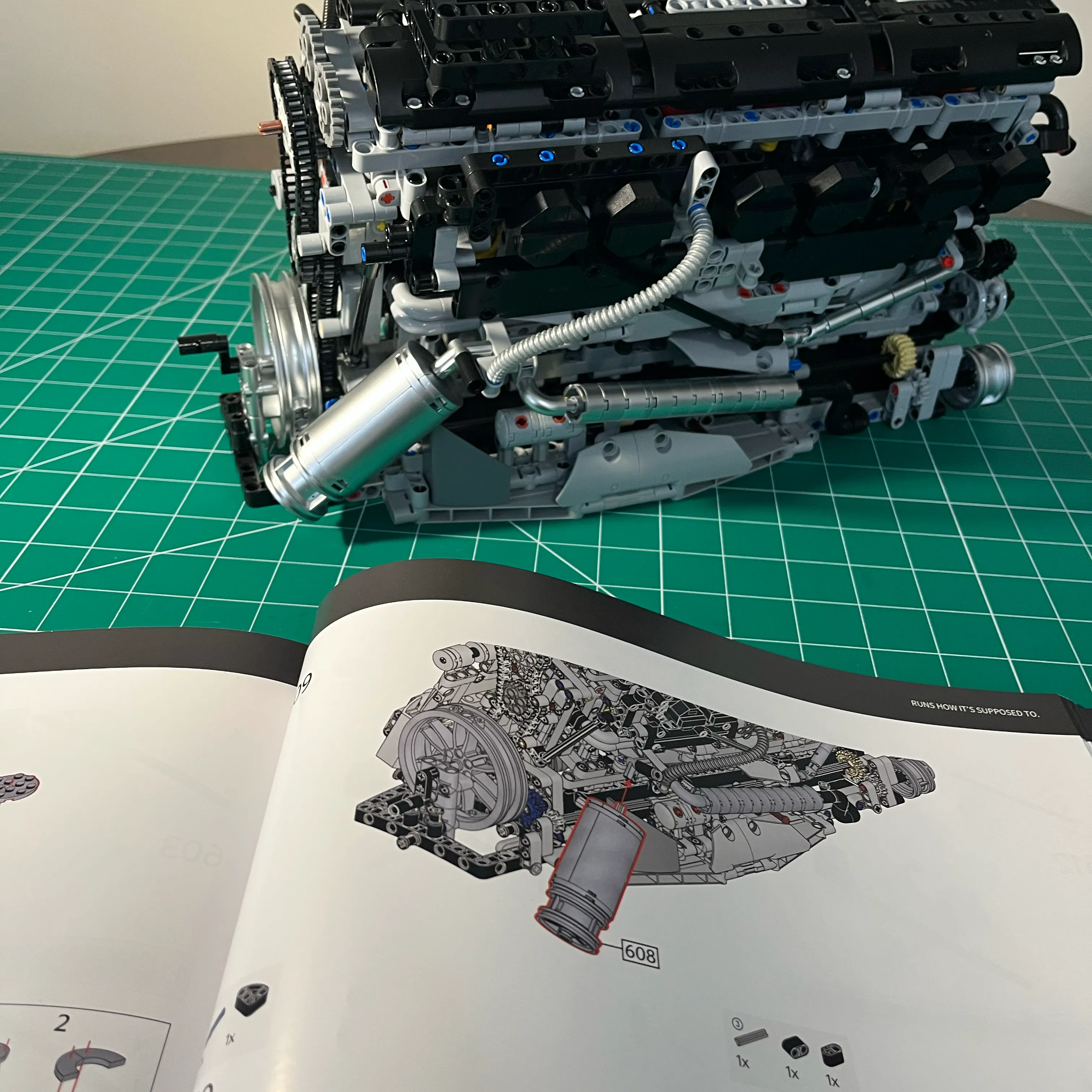 Nifeilz L6 Model Engine
