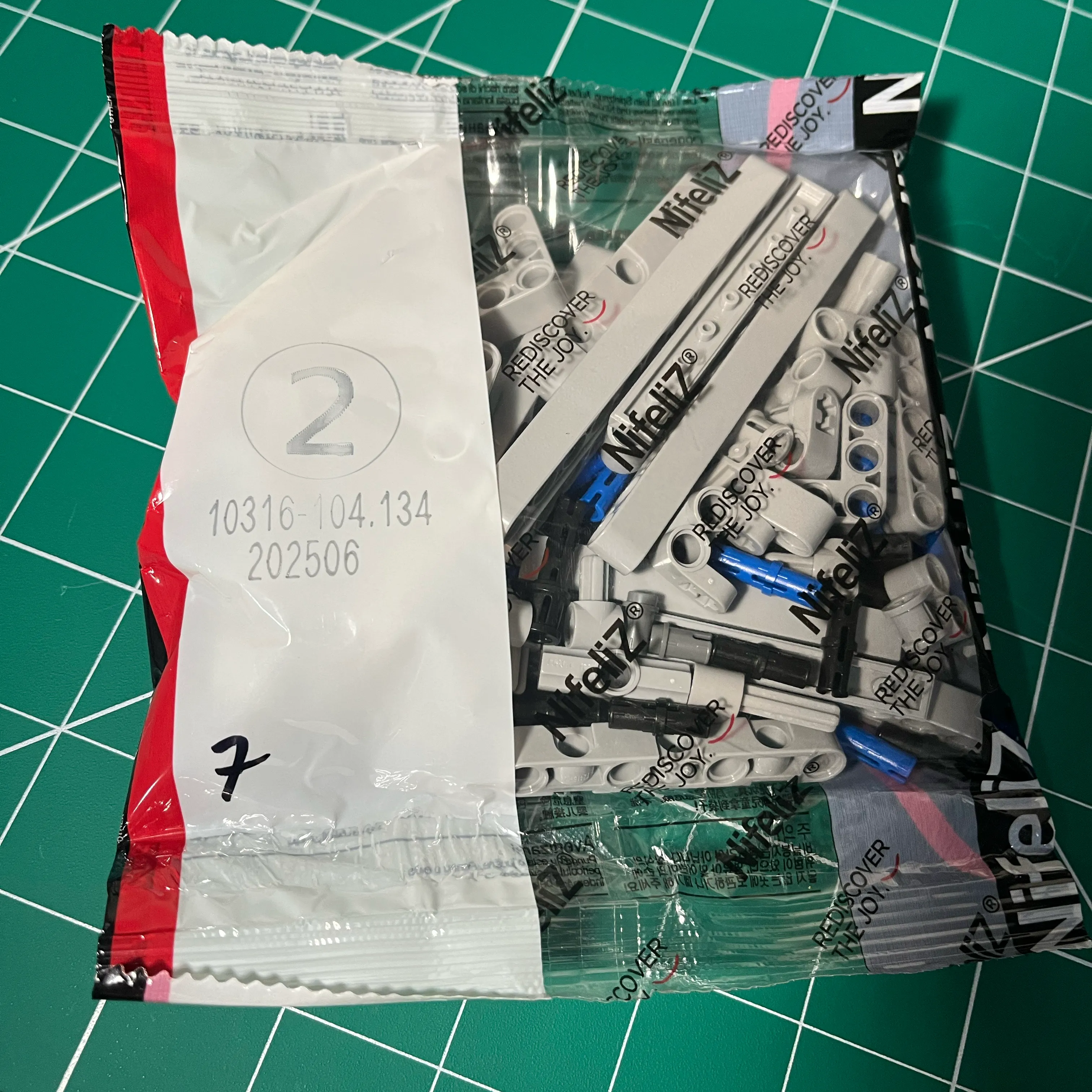 Nifeilz L6 Model Engine