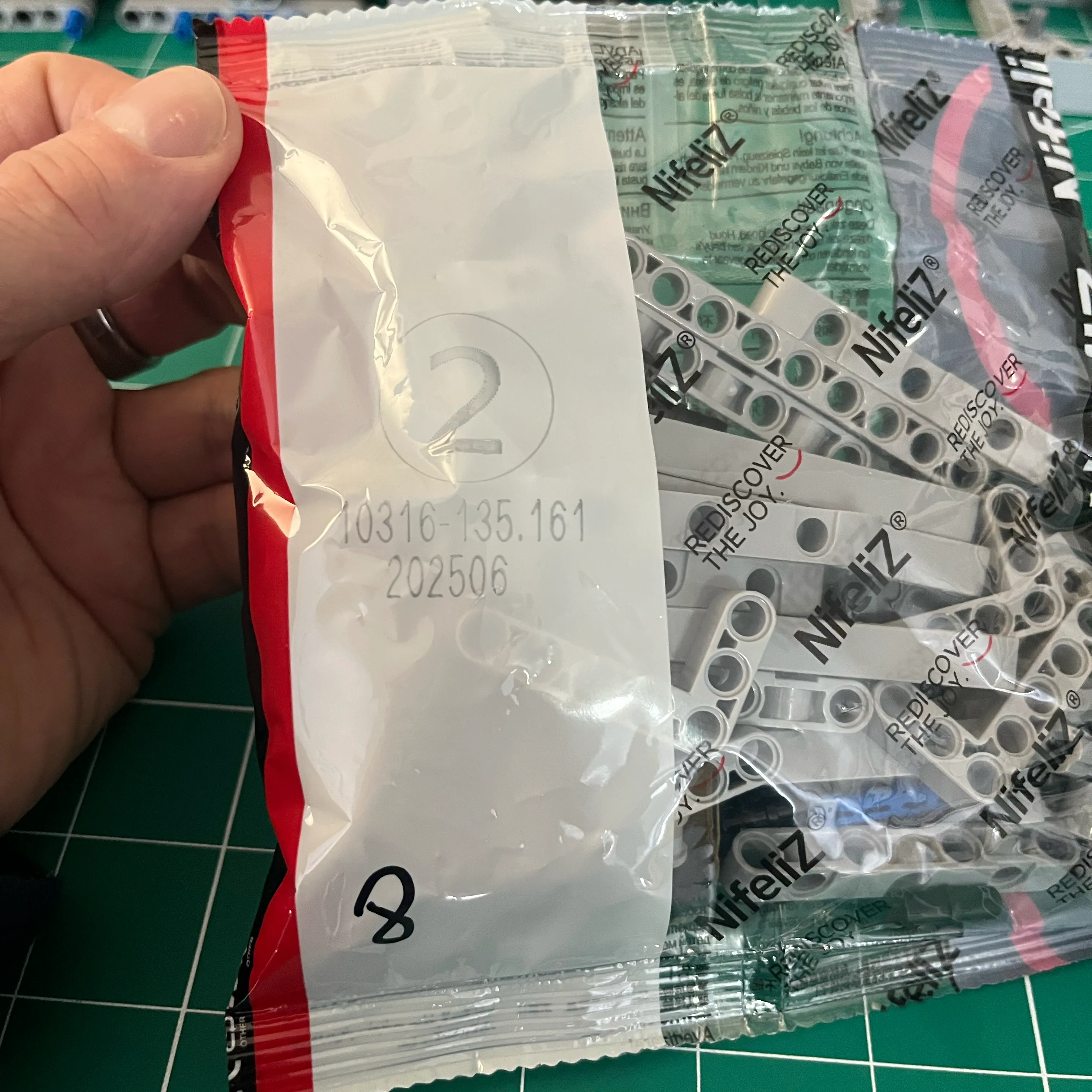 Nifeilz L6 Model Engine