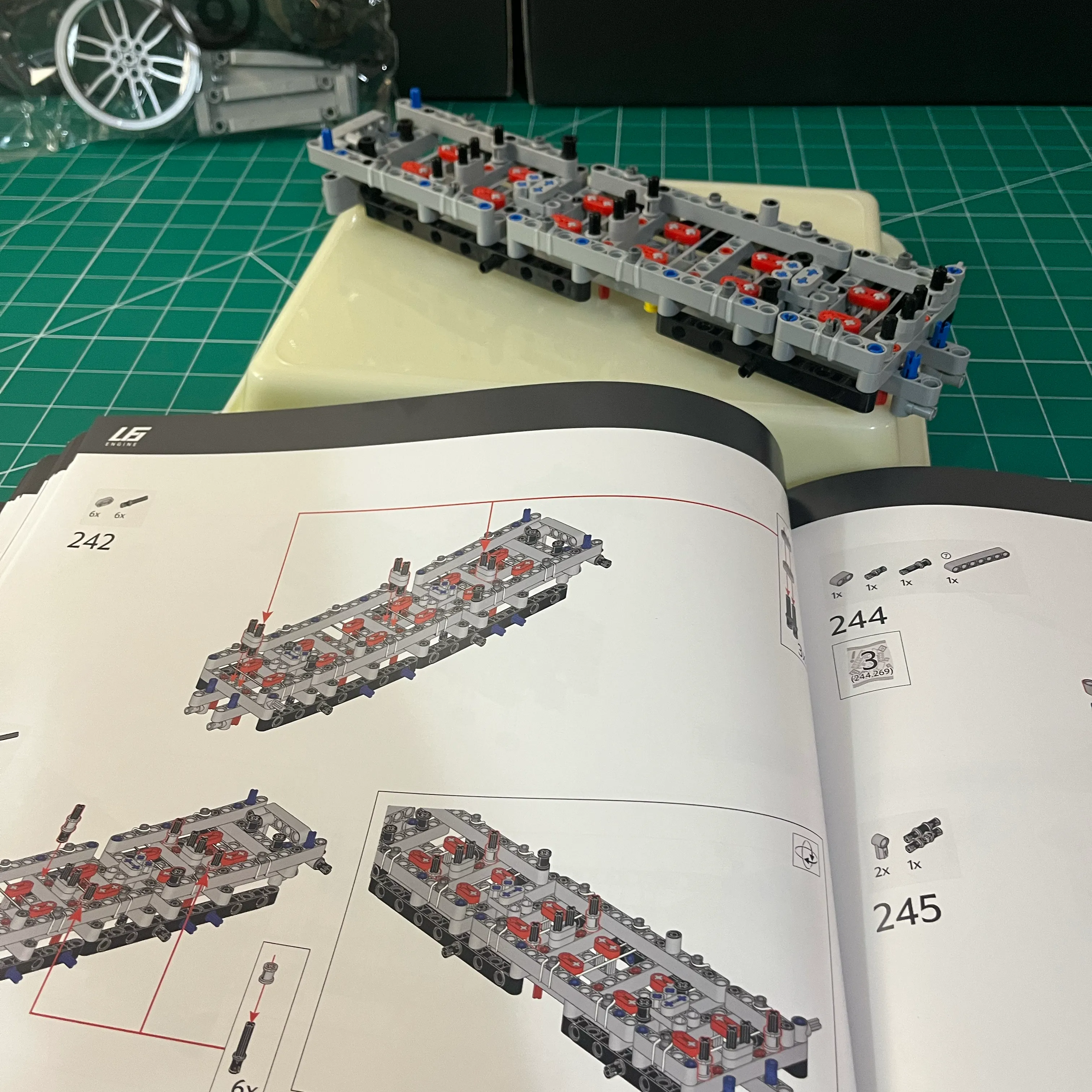 NifeliZ L6 Model Engine