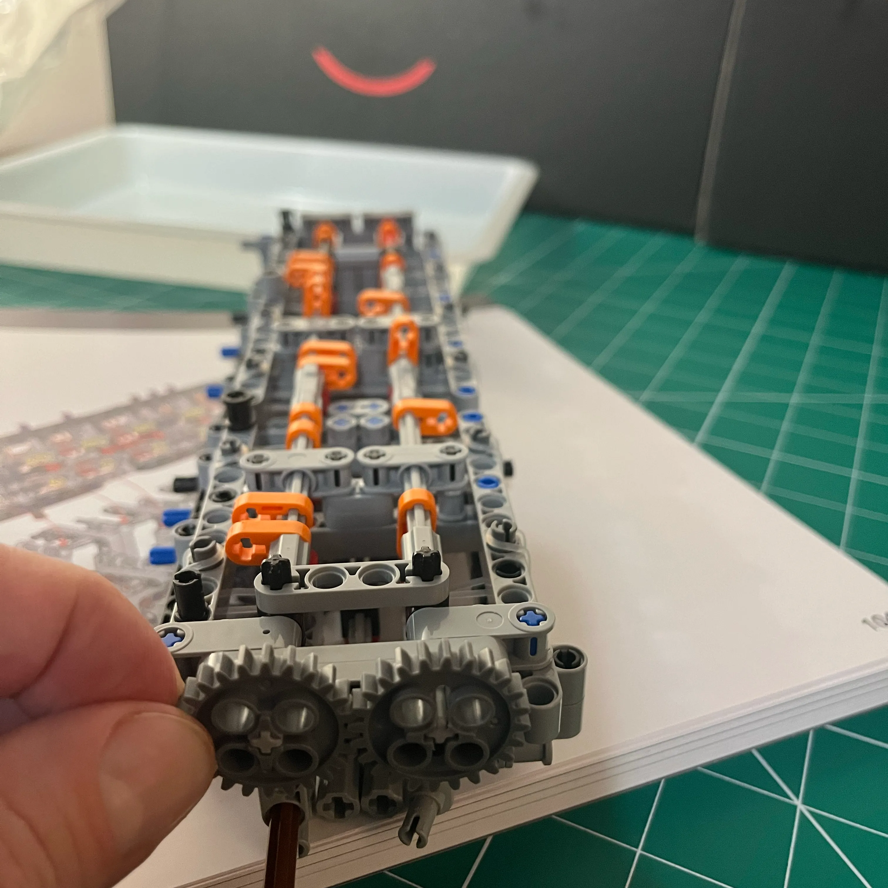 NifeliZ L6 Model Engine