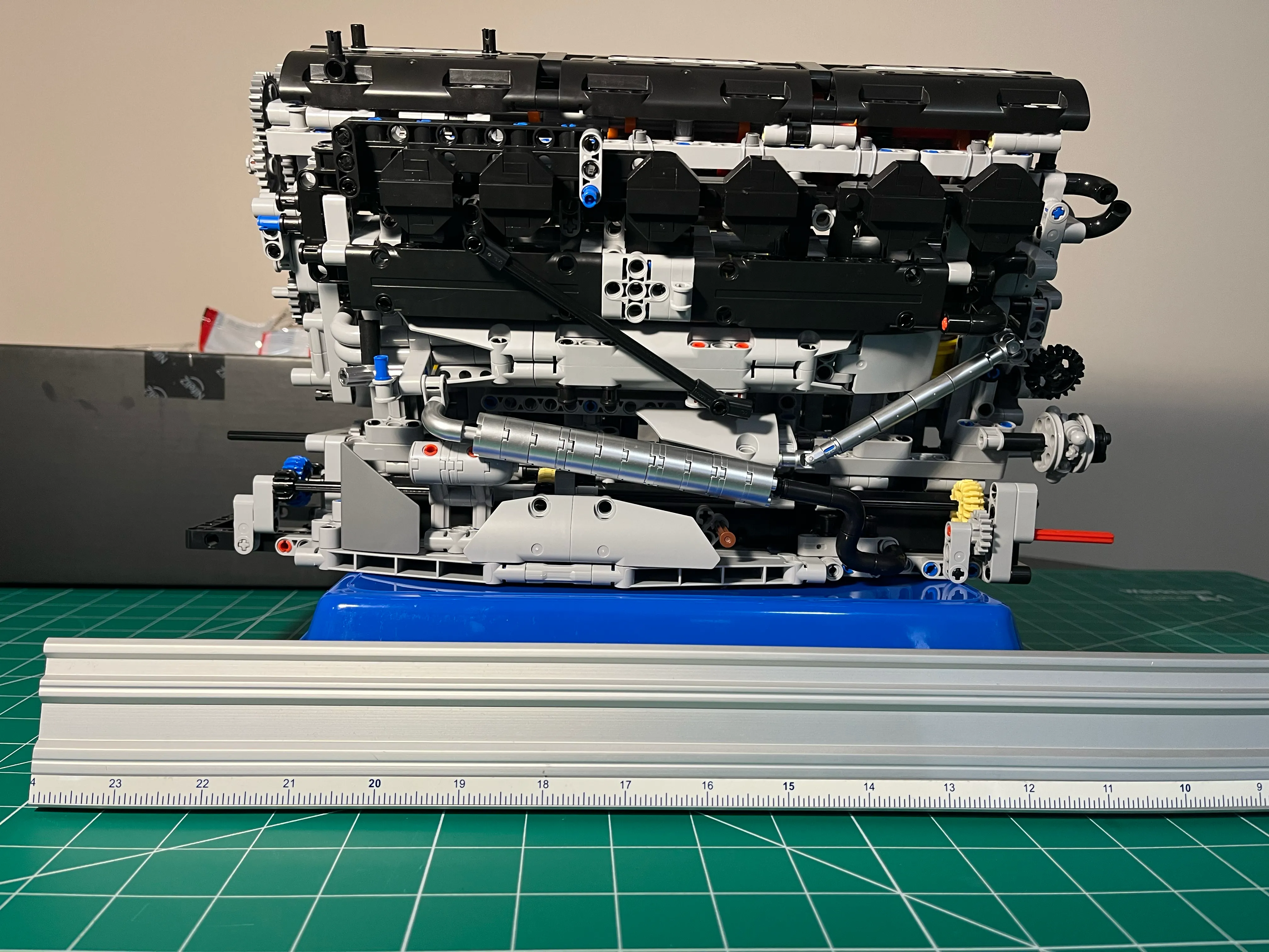 NifeliZ L6 Model Engine