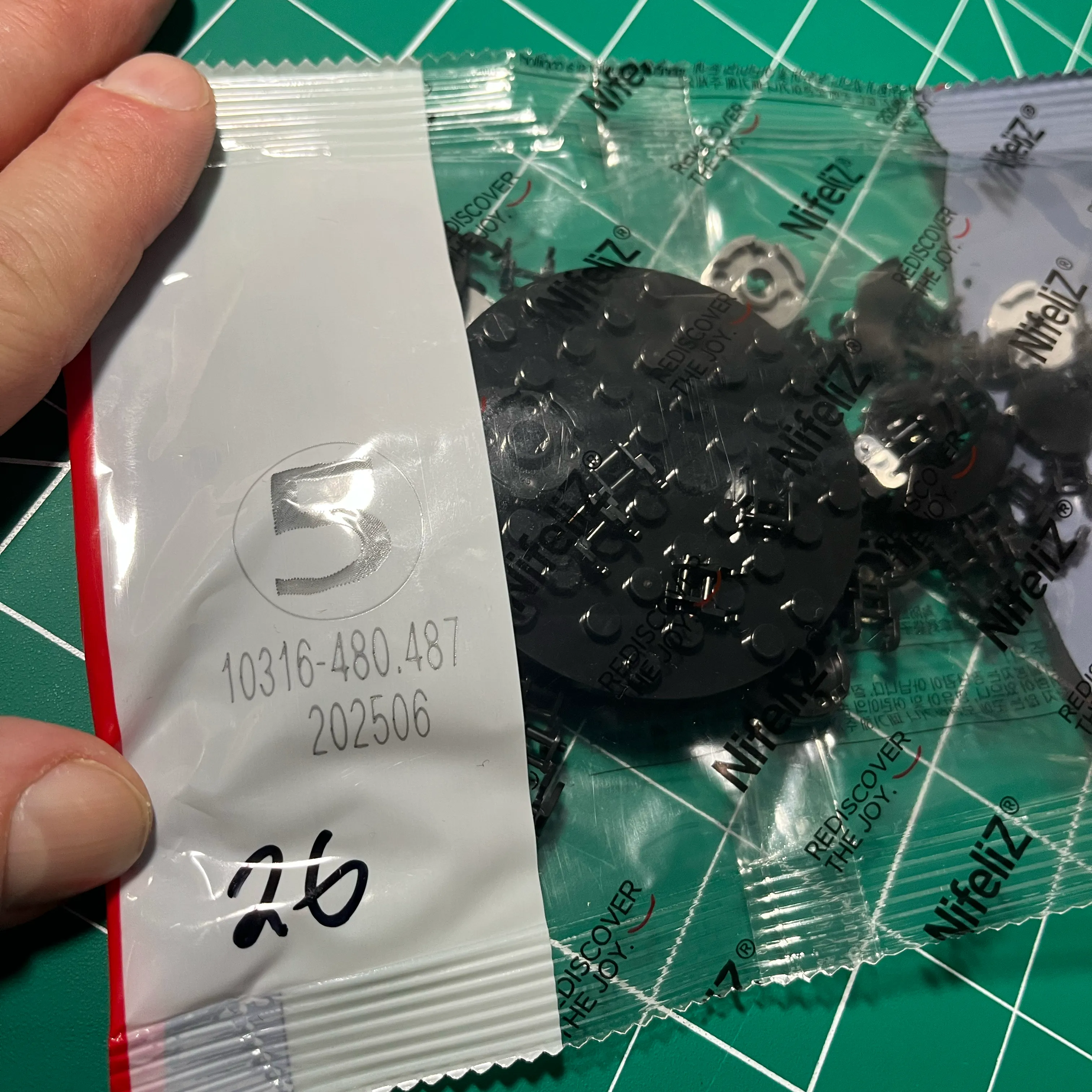 NifeliZ L6 Model Engine