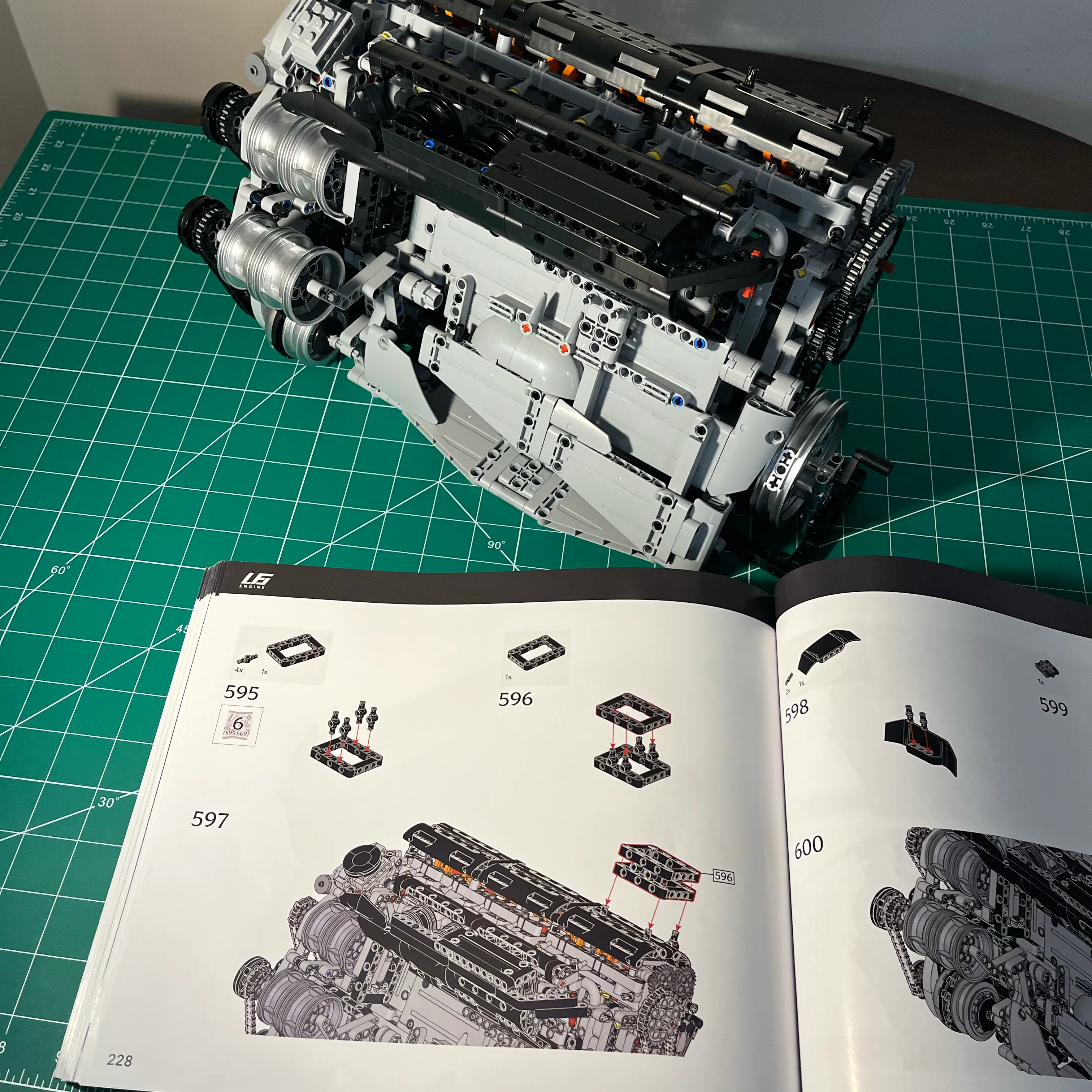 NifeliZ L6 Model Engine