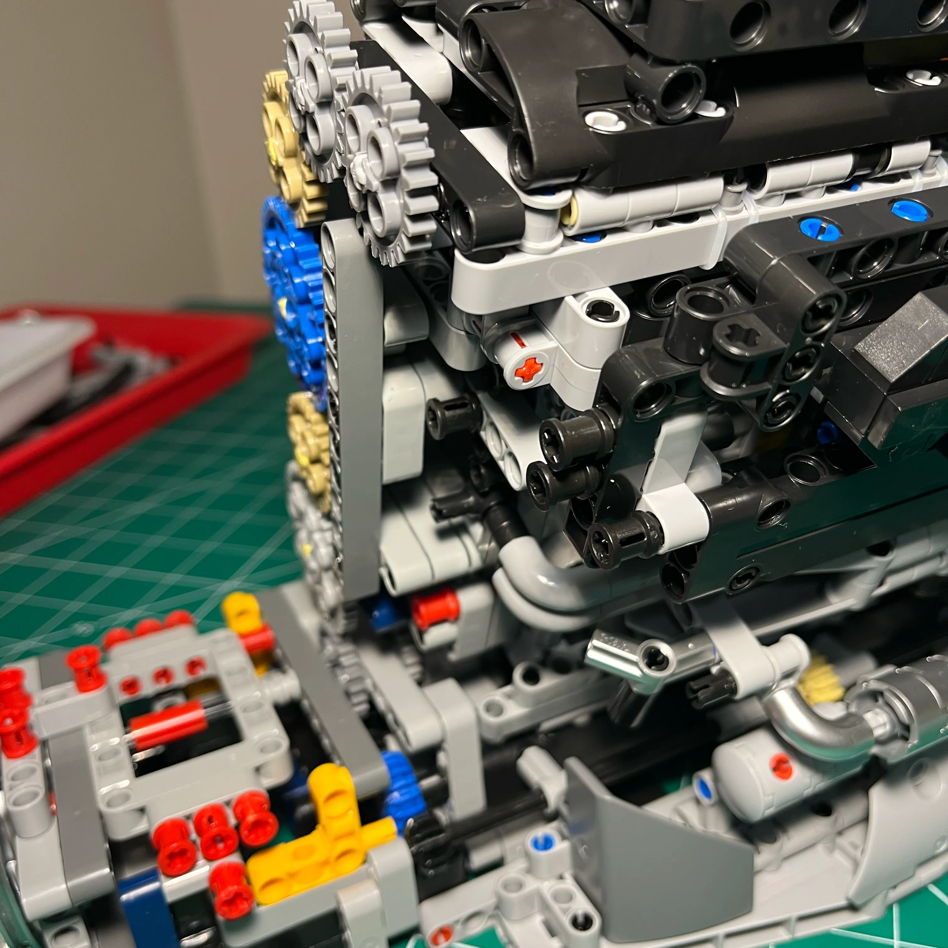 NifeliZ L6 Model Engine