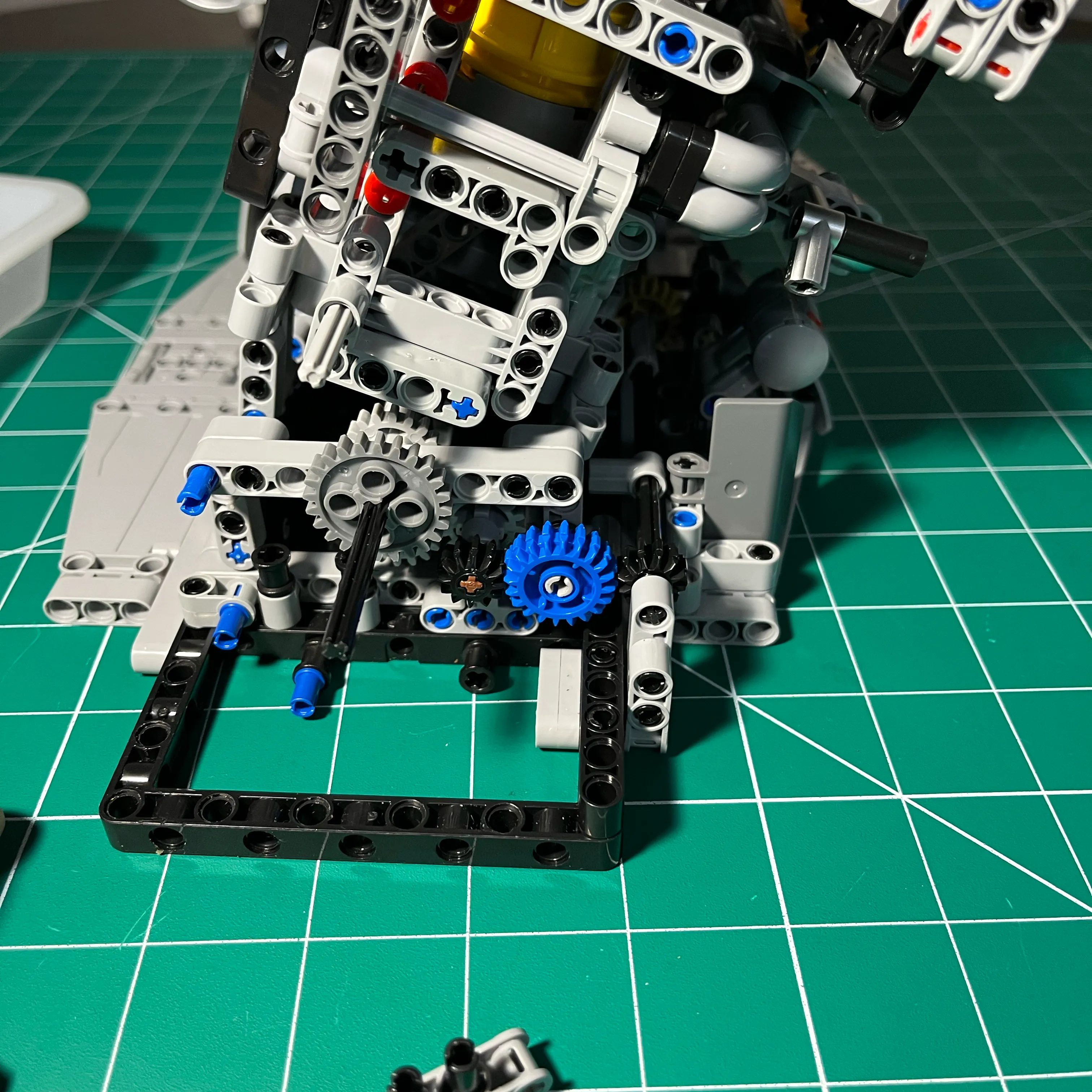 NifeliZ L6 Model Engine