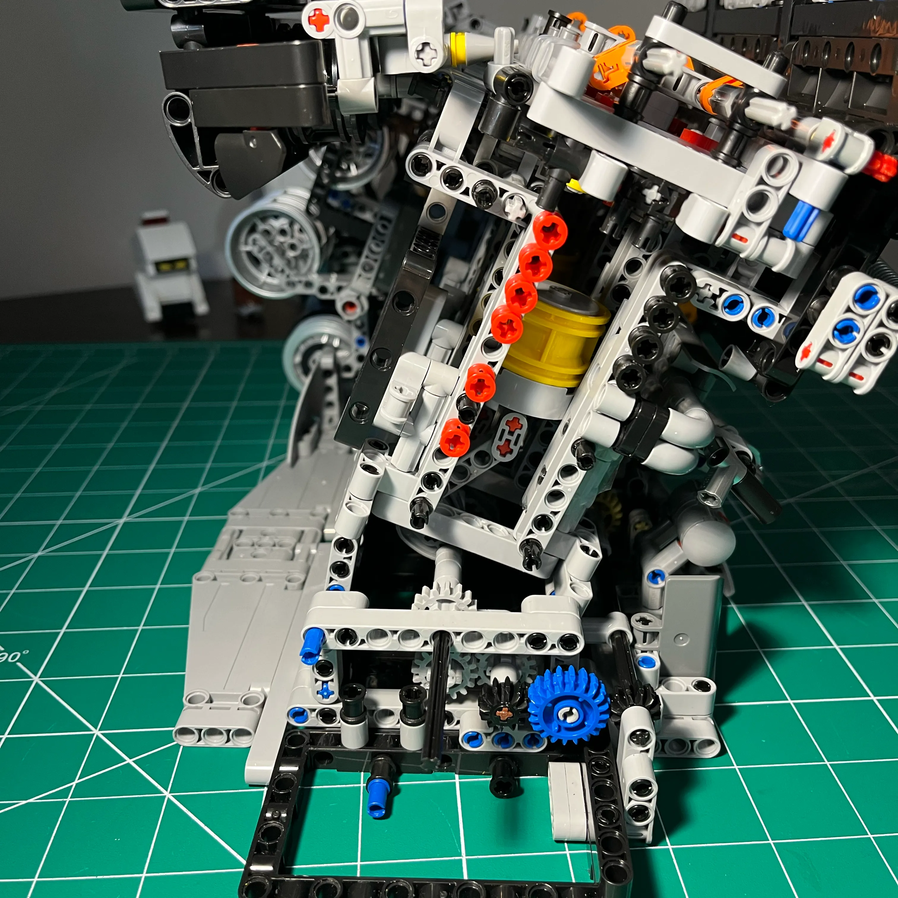 NifeliZ L6 Model Engine