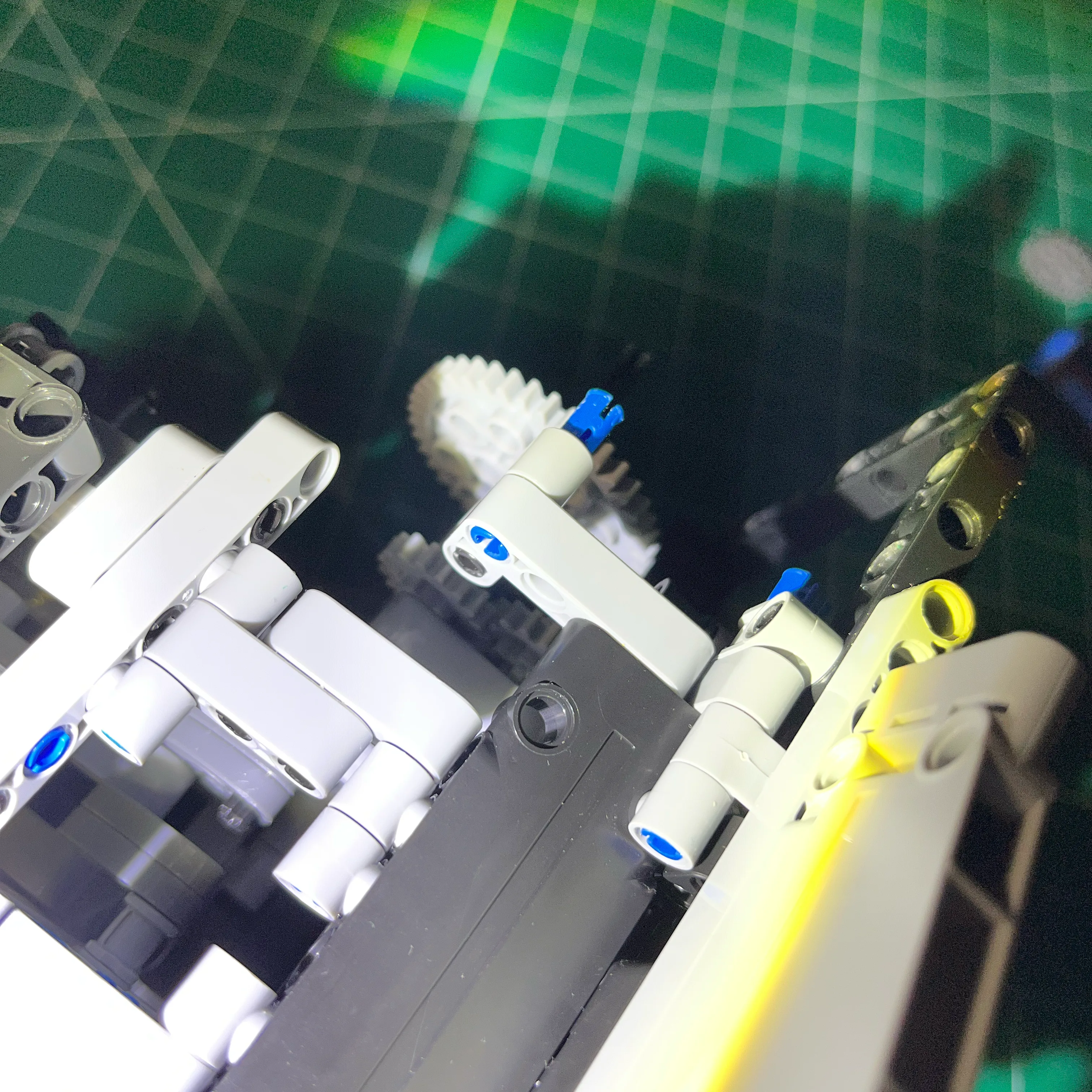 NifeliZ L6 Model Engine