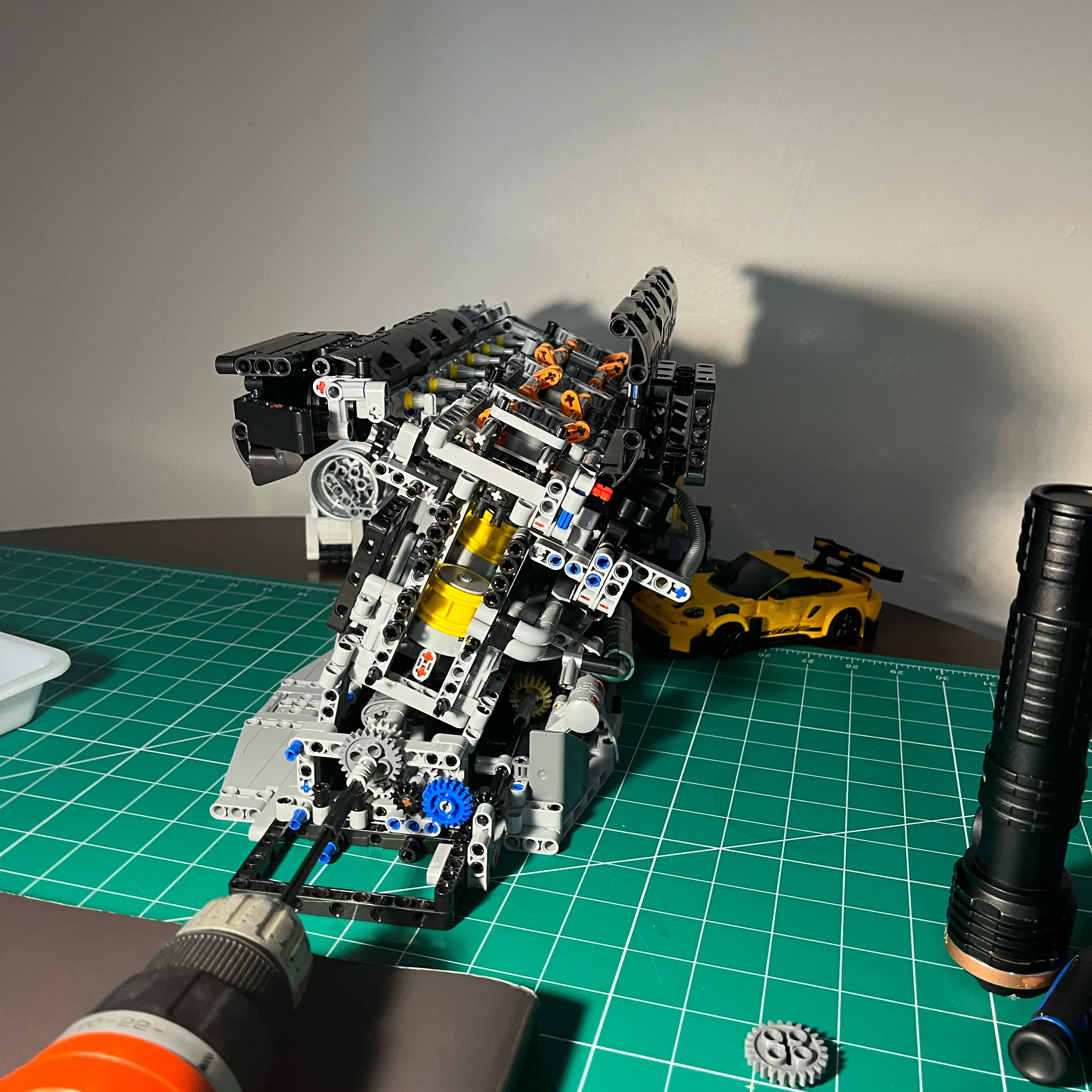 NifeliZ L6 Model Engine