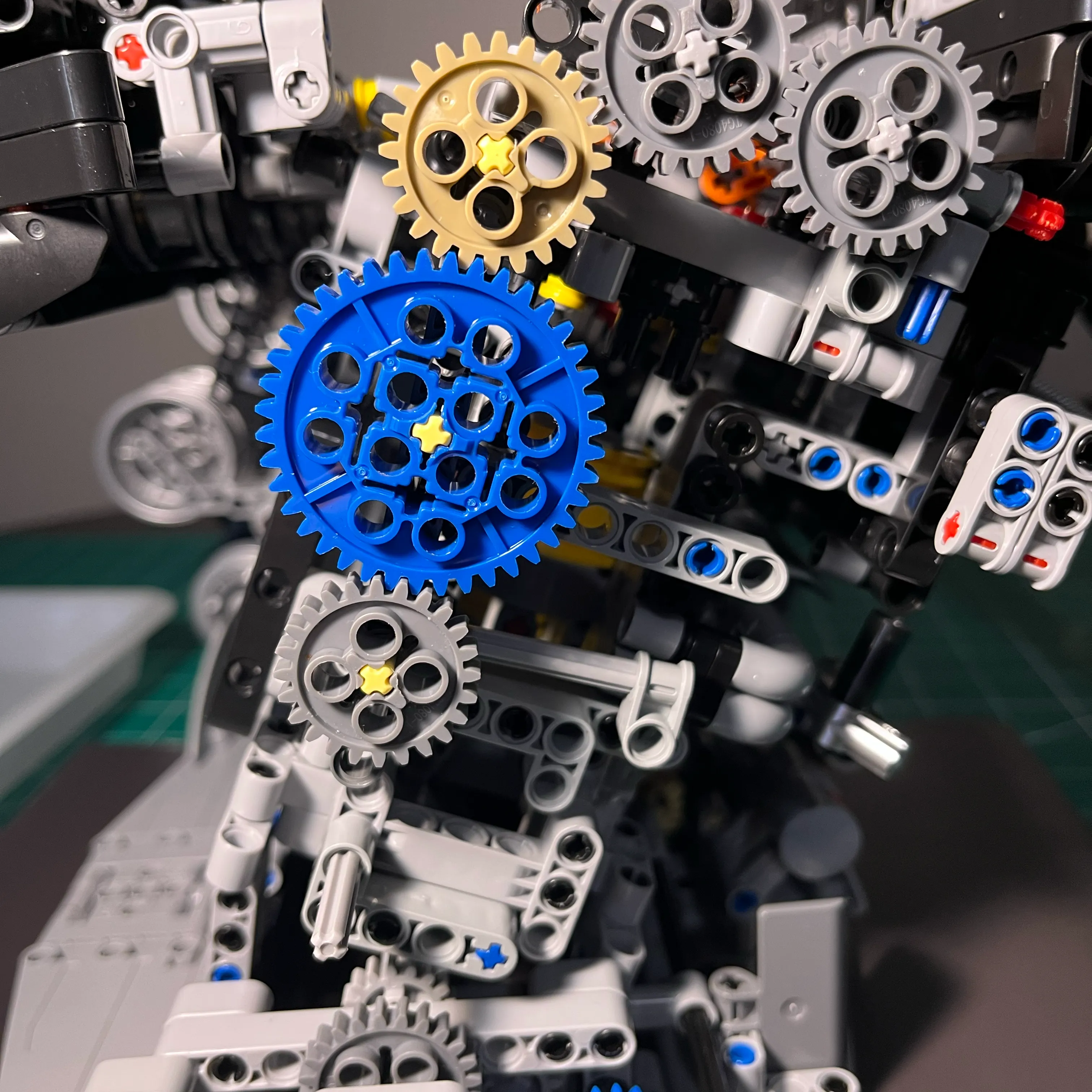 NifeliZ L6 Model Engine