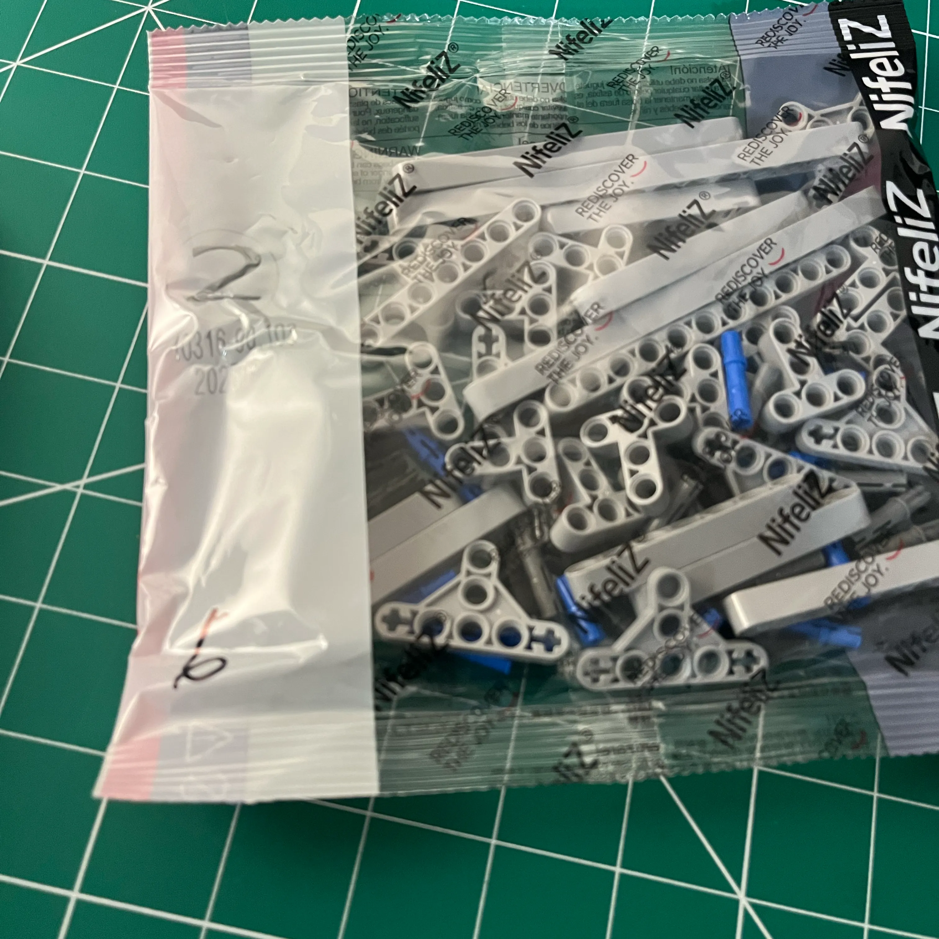 NifeliZ L6 Model Engine