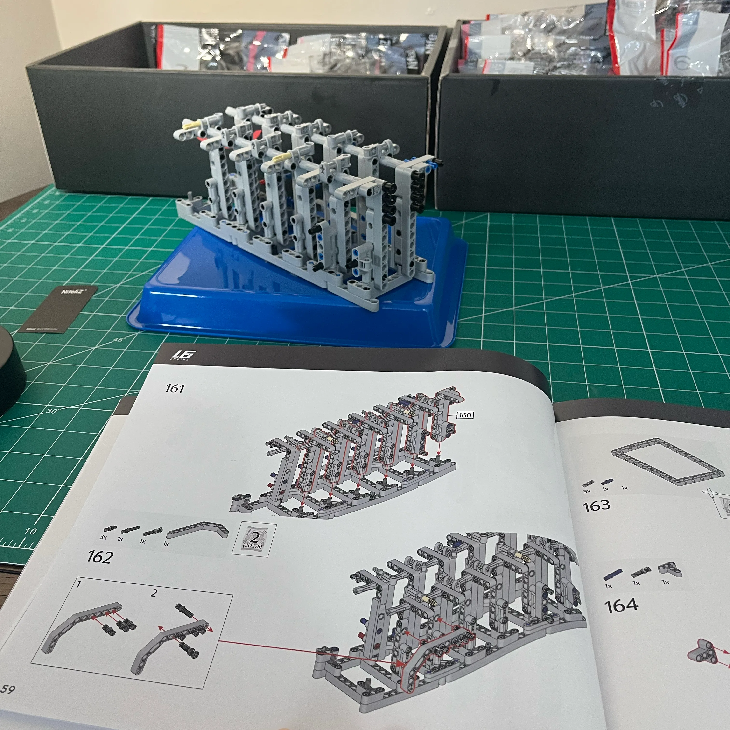 NifeliZ L6 Model Engine