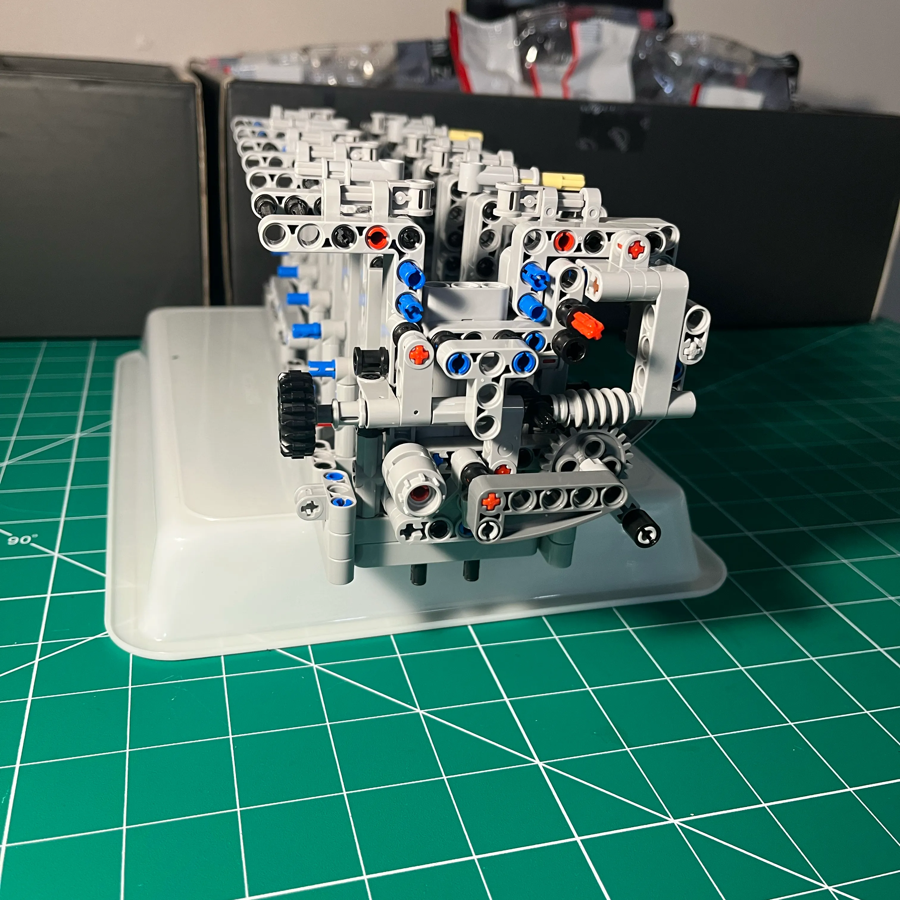 NifeliZ L6 Model Engine