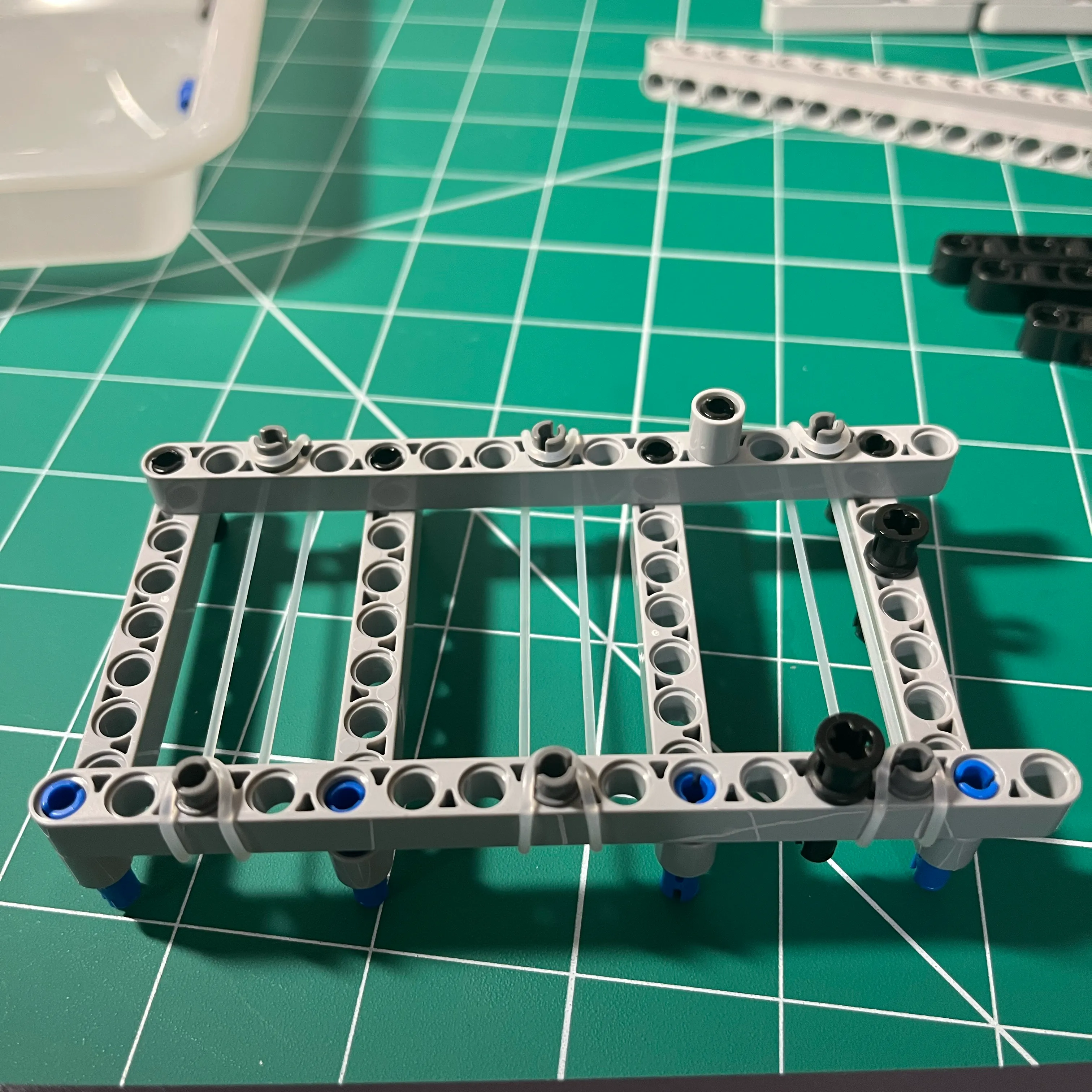 NifeliZ L6 Model Engine